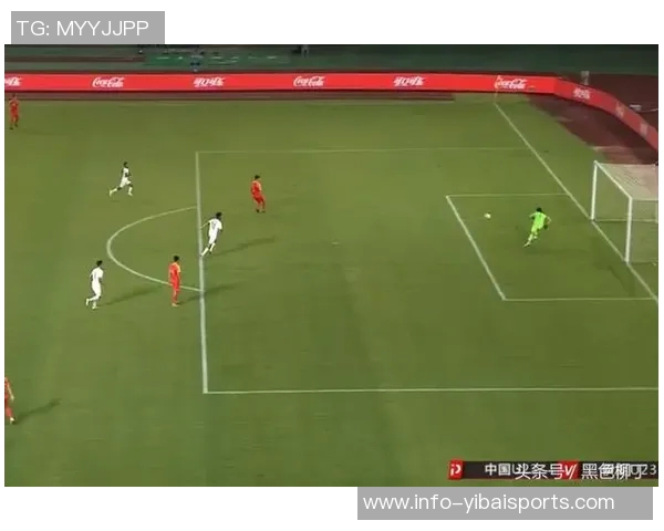 深入解析足球专业术语助你成为真正的足球迷与战术专家 深入解析足球专业术语助你成为真正的足球迷与战术专家